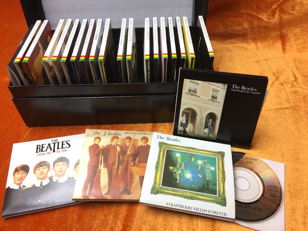 5月23日、137枚の中古CDが入荷いたしました！ビートルズのシングルBOX 