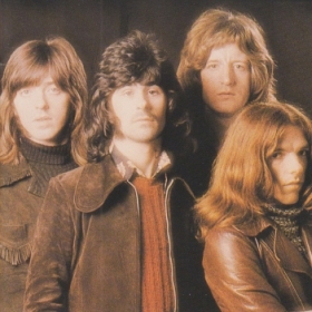 BADFINGER / STRAIGHT UP ξʾܺ٤