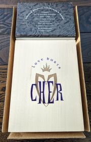 CHER / LOVE HURTS の商品詳細へ